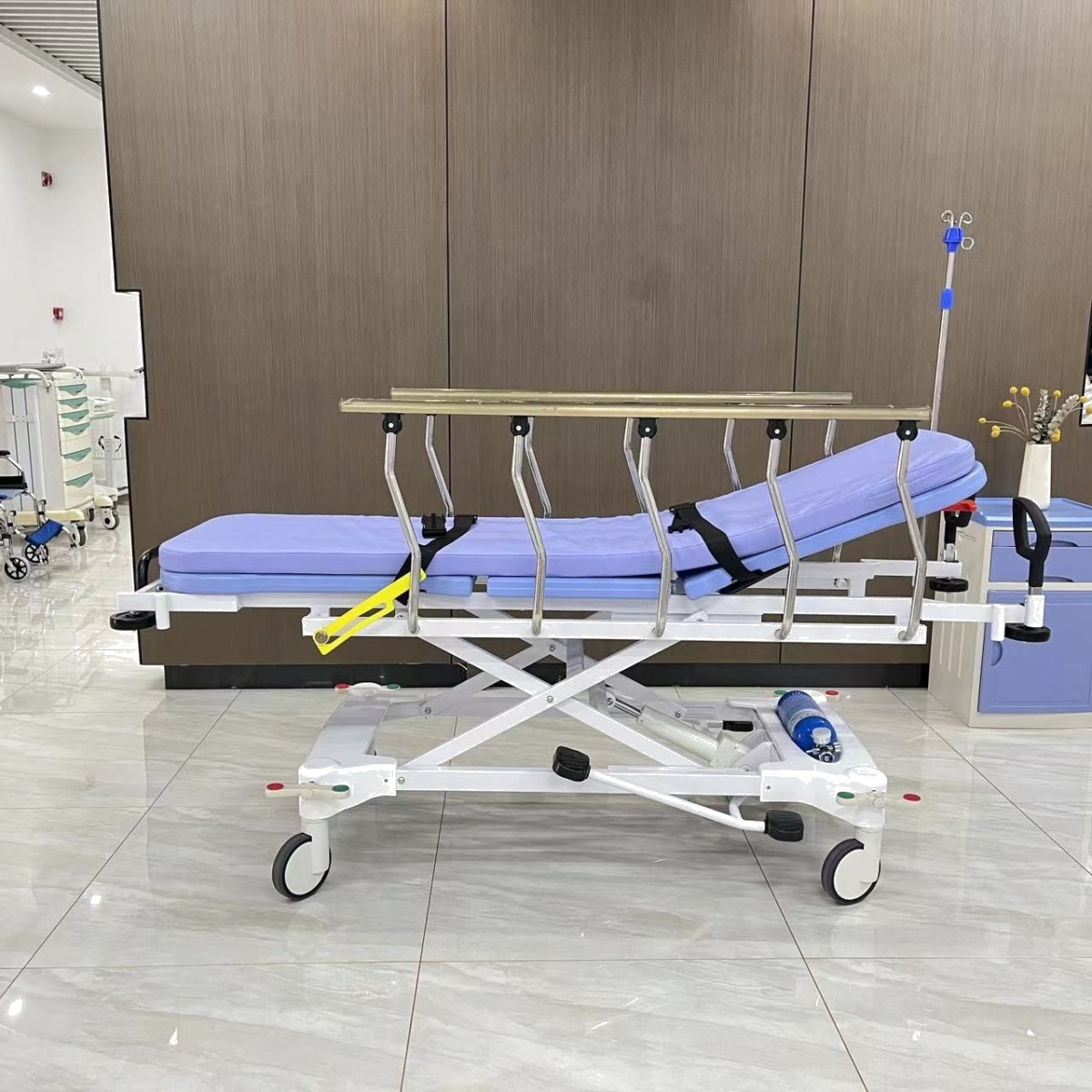 Multifunctional Hospital Delivery Bed Transfer Patient Hydraulic Transfer Bed Emergency Trolley H...
